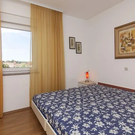 Apartment Fuer 4 Personen Ca 55 Qm In Valbandon, Istrien Istrische Riviera *